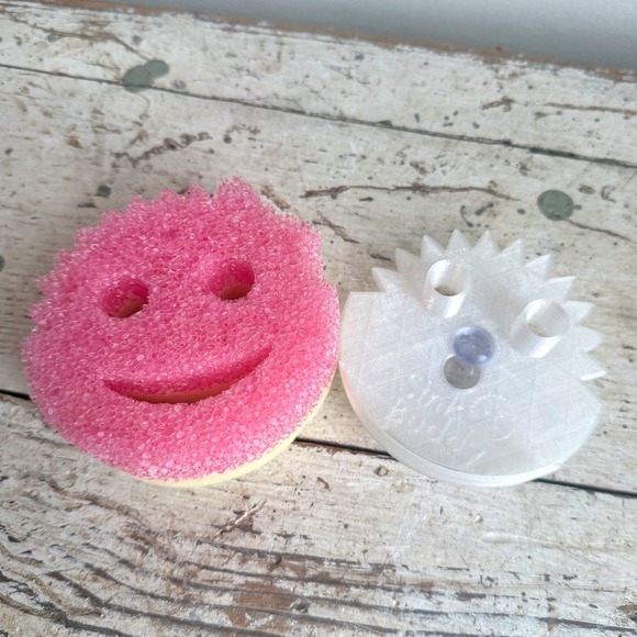 Scrub Daddy Other - Scrub Daddy Sink Buddy Holder with Pink Smiley Sponge Suction Cup Kitchen Caddy